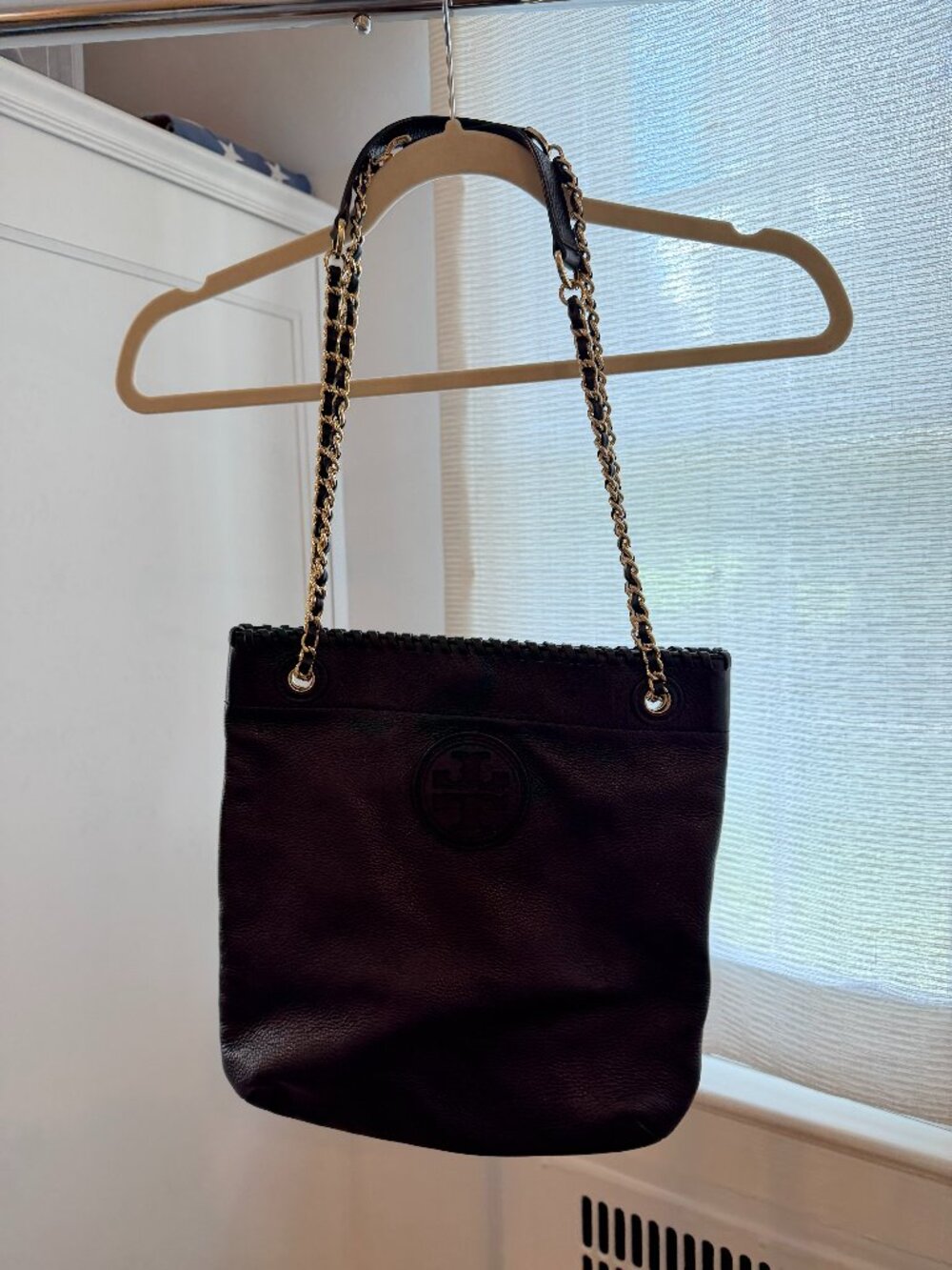 Tory Burch Marion Black Pebbled Leather Chain Shoulder Tote Gold Whipstitch